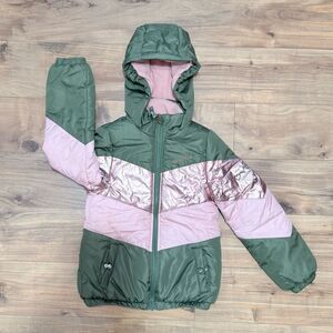 Skechers Kids Pink and Green Puffer Jacket Size 7/8